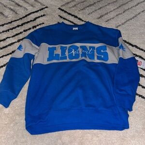 NWT DETROIT LIONS CREWNECK